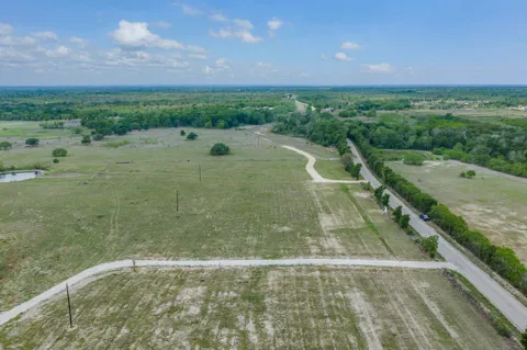 15 Mineral Springs Road
