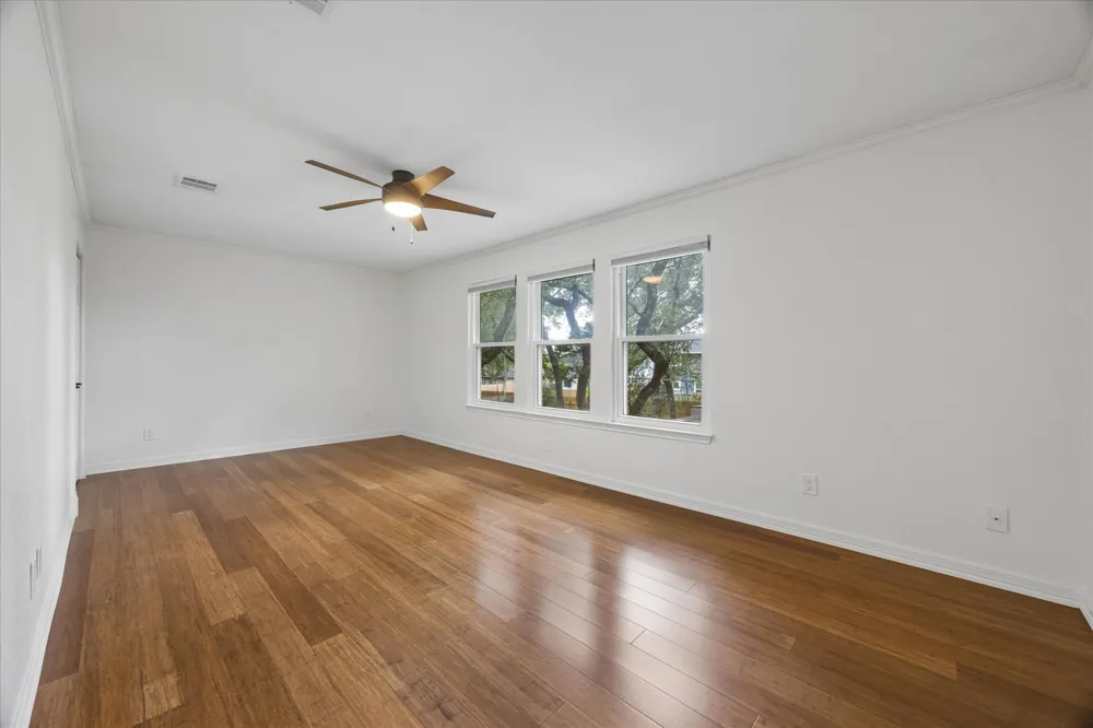 1306 Shady Grove Path Cedar Park, TX 78613