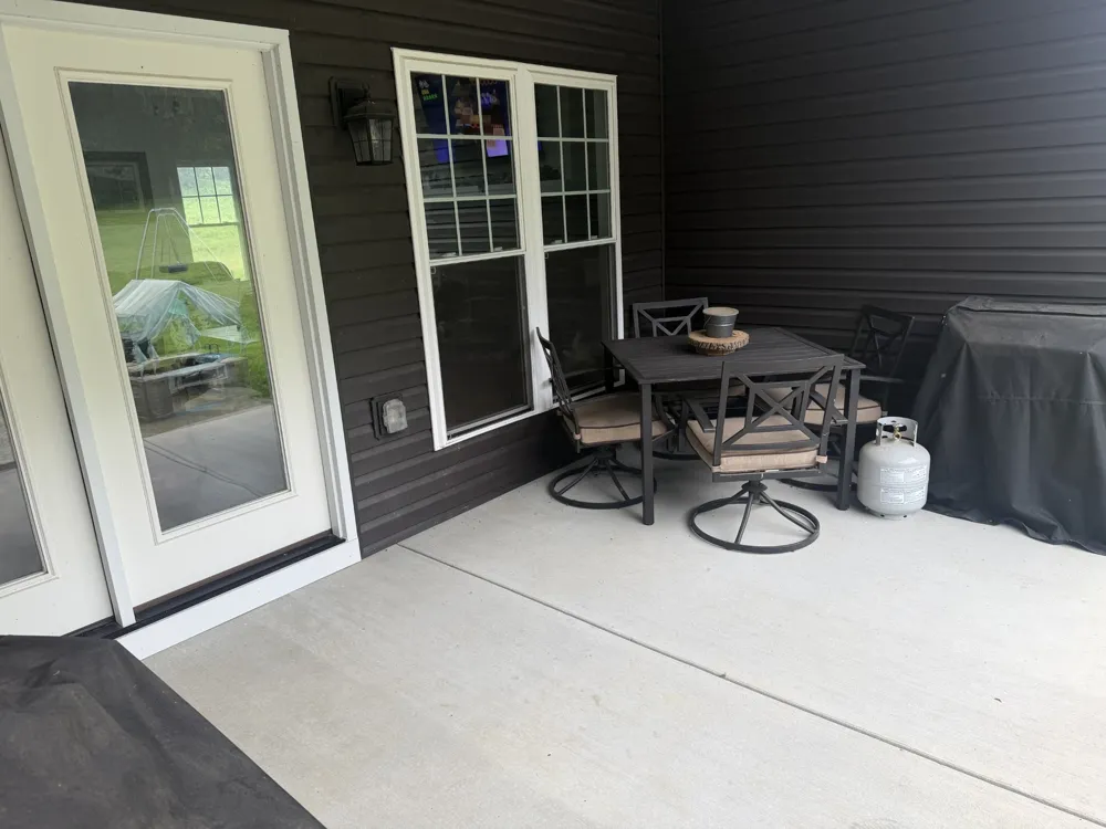 1669 Knob Creek Rd Wartrace, TN 37183