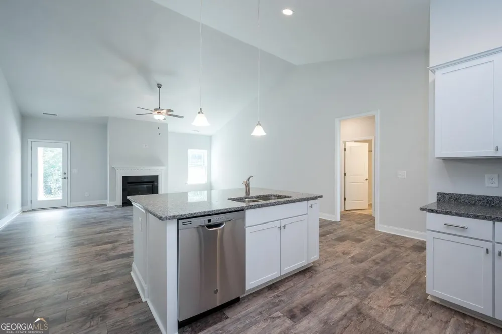 885 Eagle Heights DR Maysville, GA 30558
