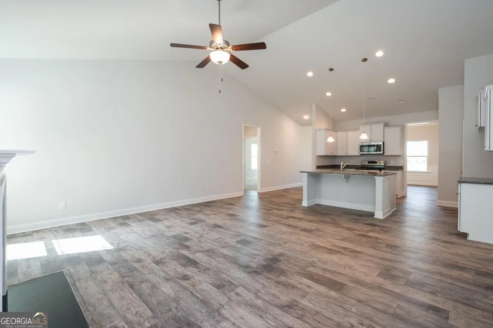 885 Eagle Heights DR Maysville, GA 30558