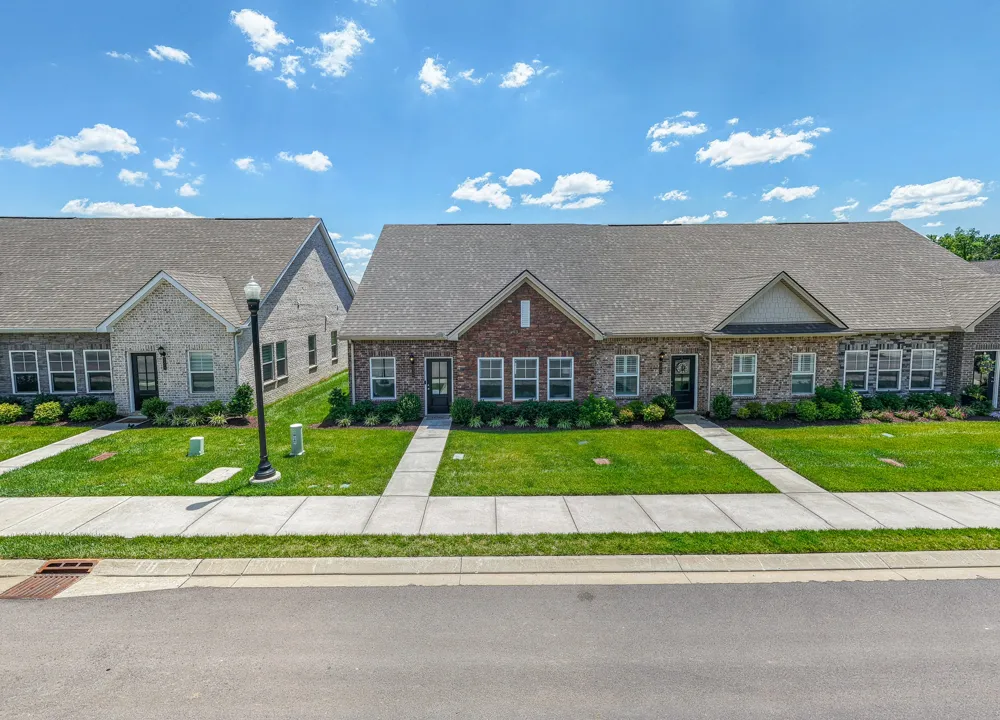2306 Laurelstone Dr Murfreesboro, TN 37130