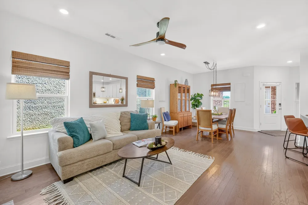 2306 Laurelstone Dr Murfreesboro, TN 37130
