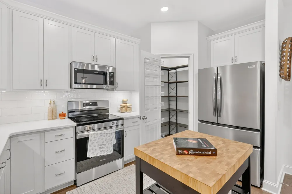 2306 Laurelstone Dr Murfreesboro, TN 37130