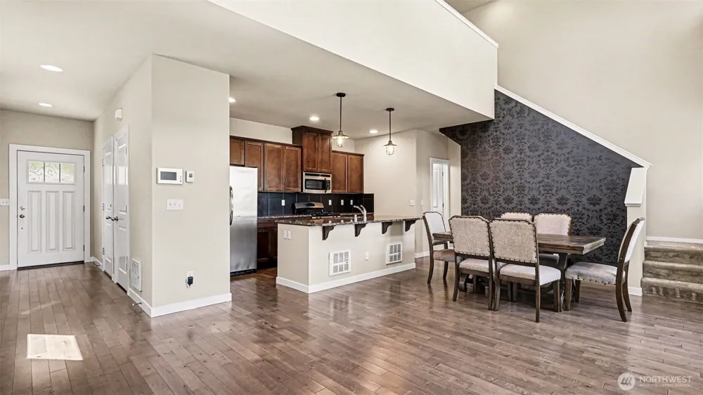 16533 2nd Park SE Bothell, WA 98012