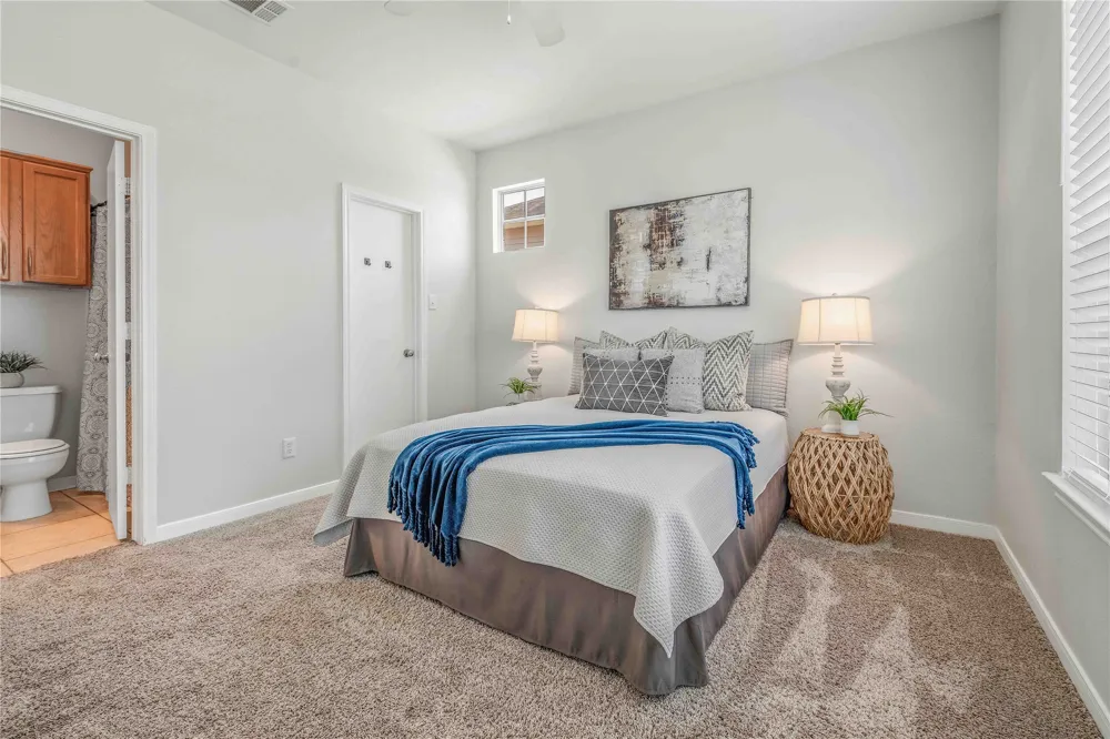 4124 McFarland Drive College Station, TX 77845
