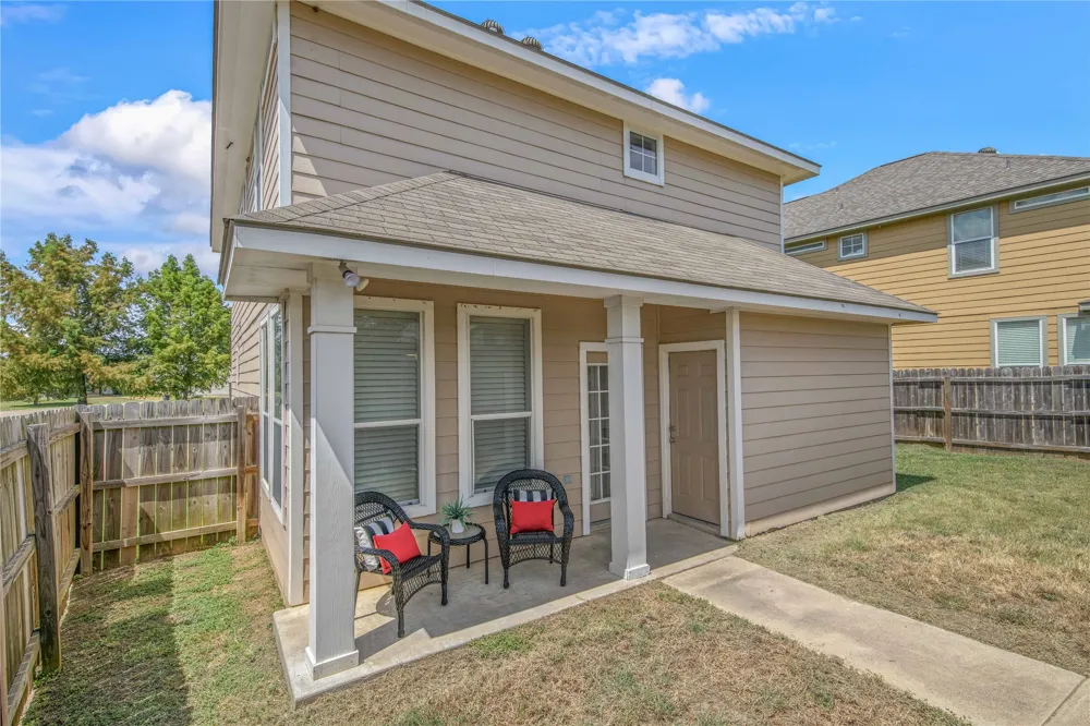 4124 McFarland Drive College Station, TX 77845