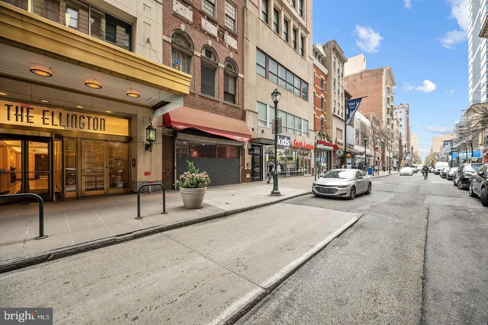 1500 CHESTNUT STREET #13E Philadelphia, PA 19102