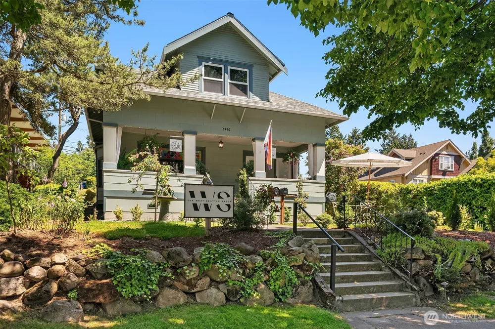 5430 California Avenue SW #4A Seattle, WA 98136