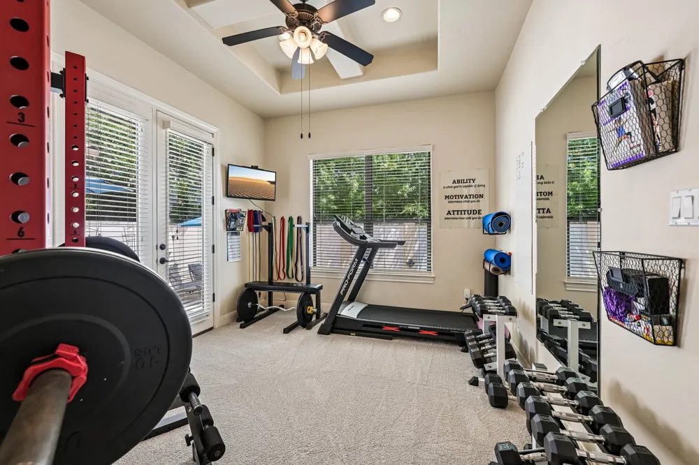 11725 Red Oak Valley Lane Austin, TX 78732