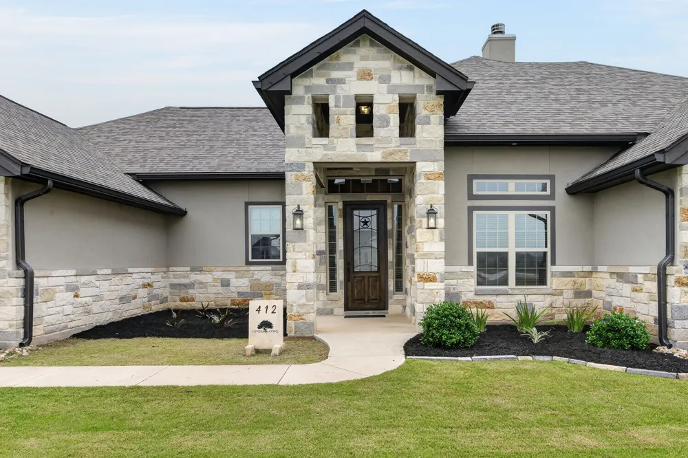412 Farmstead Drive Seguin, TX 78155