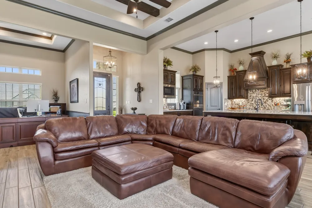 412 Farmstead Drive Seguin, TX 78155