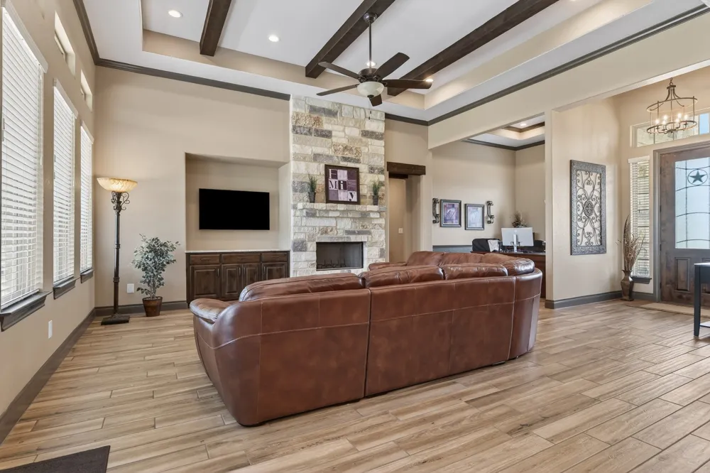 412 Farmstead Drive Seguin, TX 78155