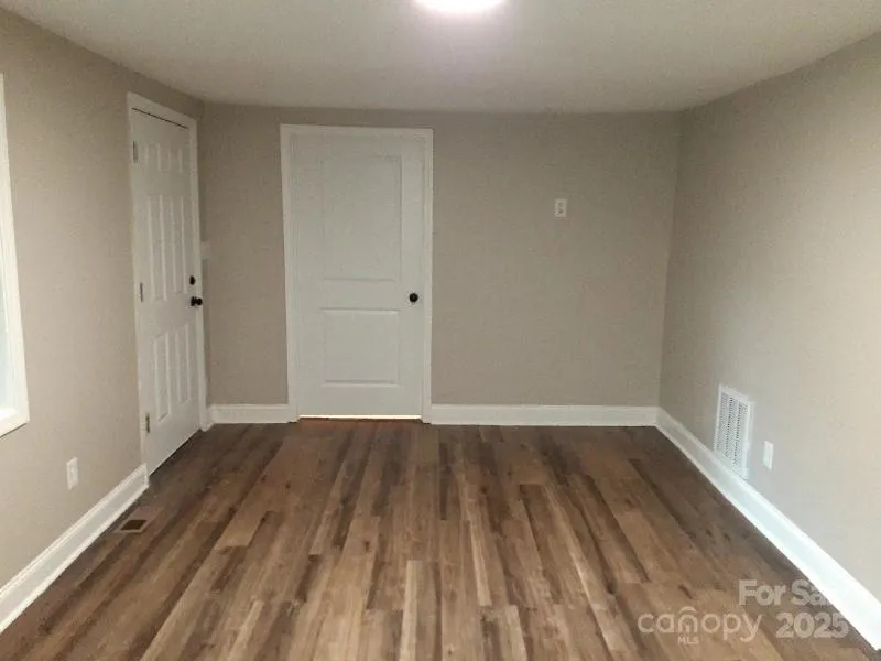 310 E Church Street Troutman, NC 28166
