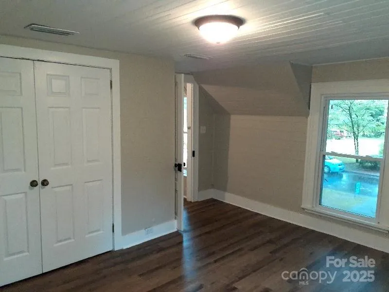 310 E Church Street Troutman, NC 28166