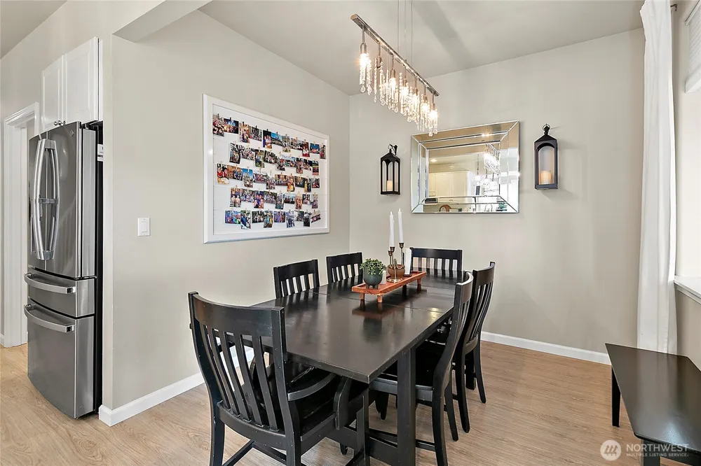 20407 SE 261st Place Covington, WA 98042