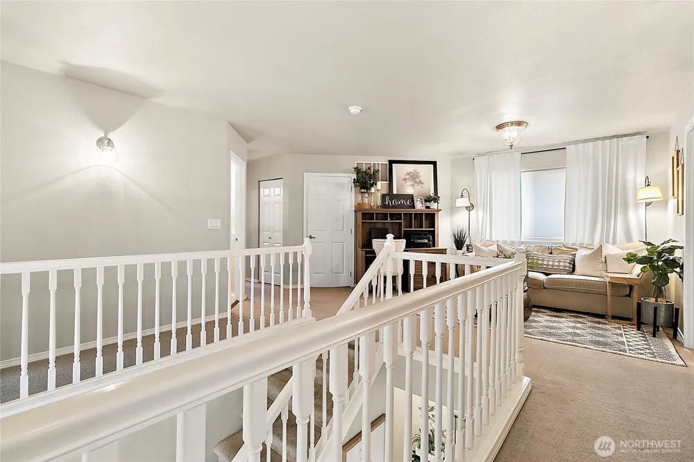 20407 SE 261st Place Covington, WA 98042