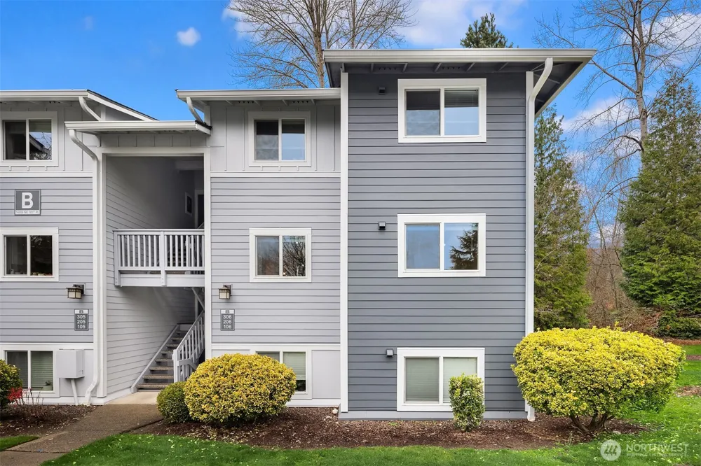 14006 NE 181 PLACE #B206 Woodinville, WA 98072