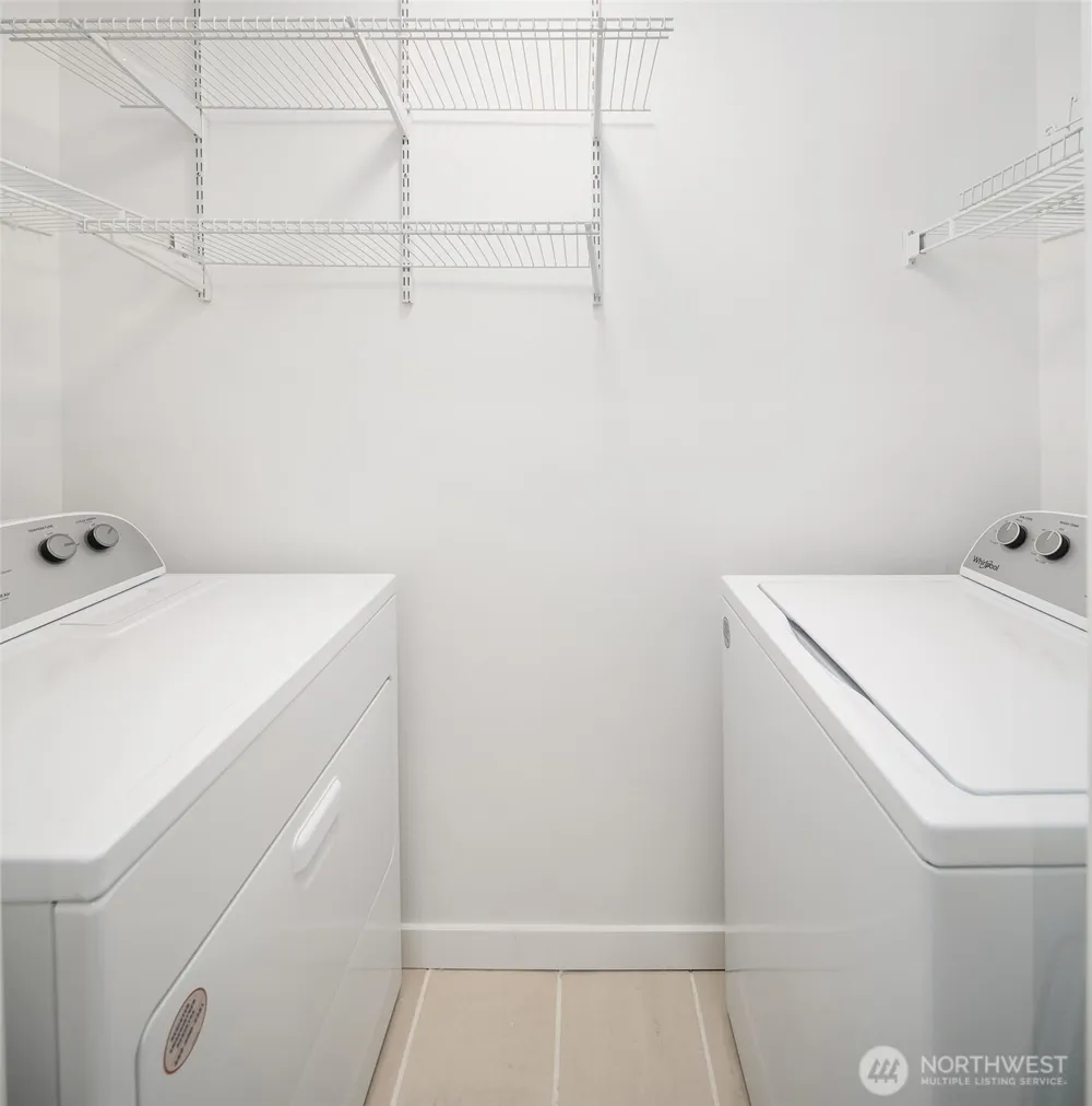 14006 NE 181 PLACE #B206 Woodinville, WA 98072