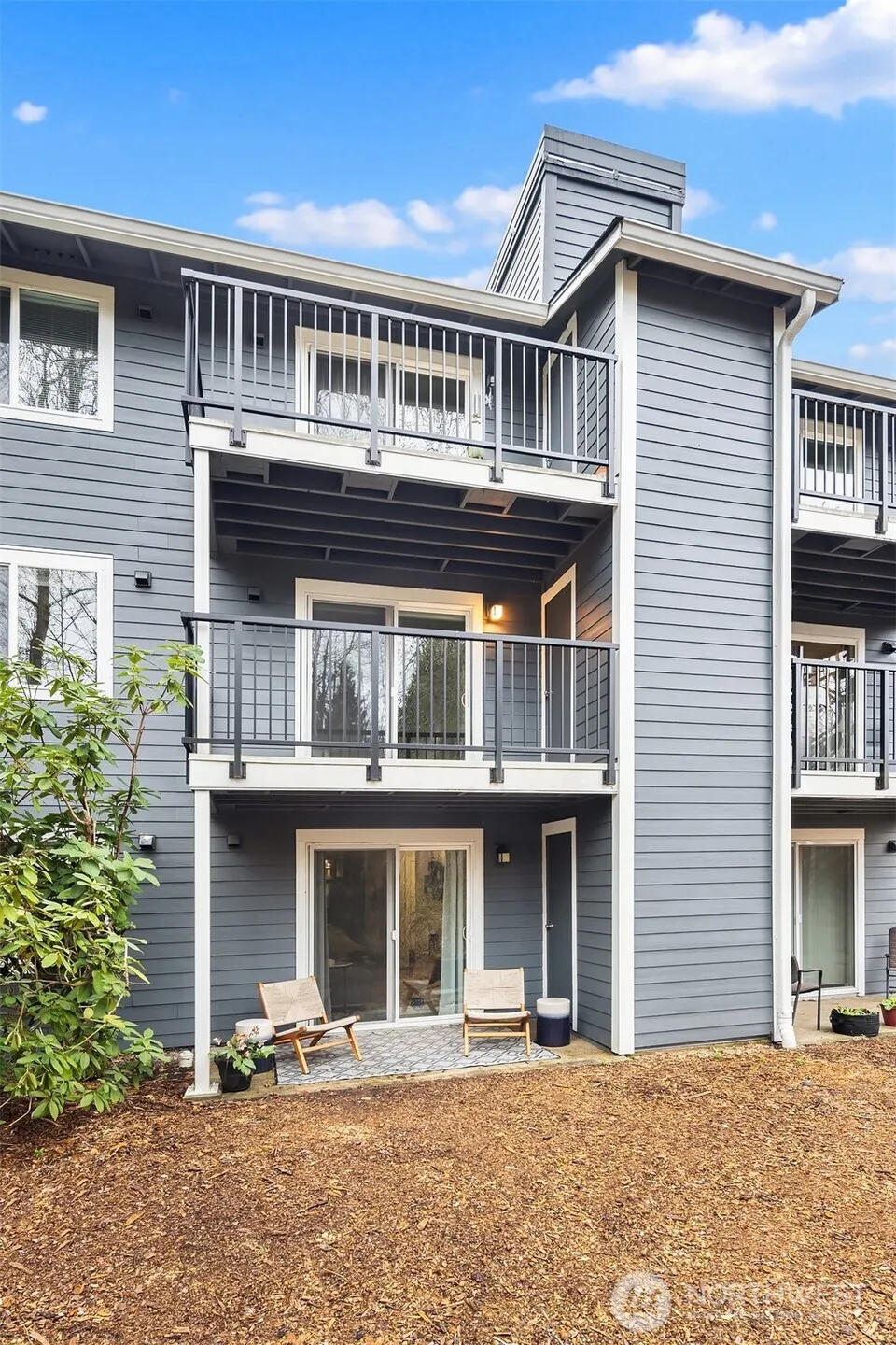 14006 NE 181 PLACE #B206 Woodinville, WA 98072