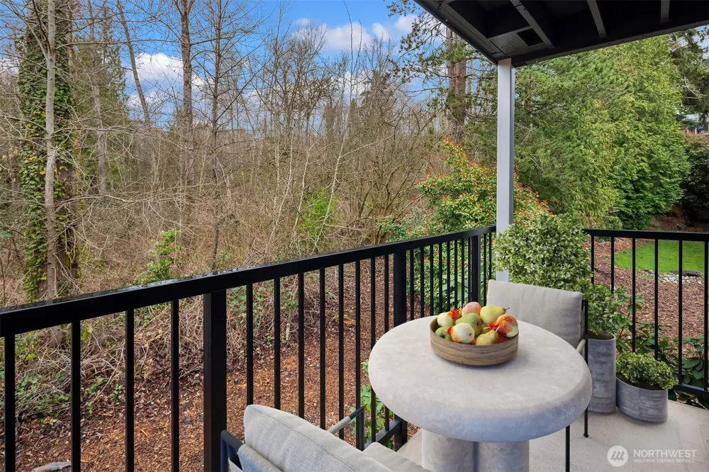 14006 NE 181 PLACE #B206 Woodinville, WA 98072