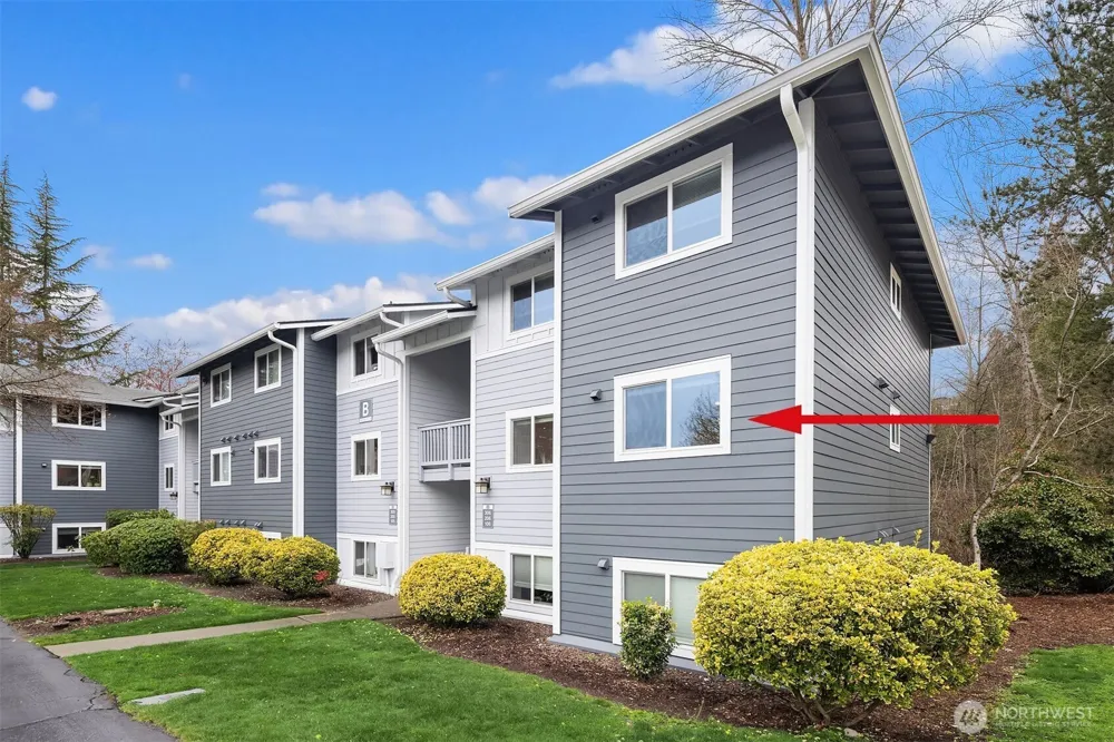 14006 NE 181 PLACE #B206 Woodinville, WA 98072