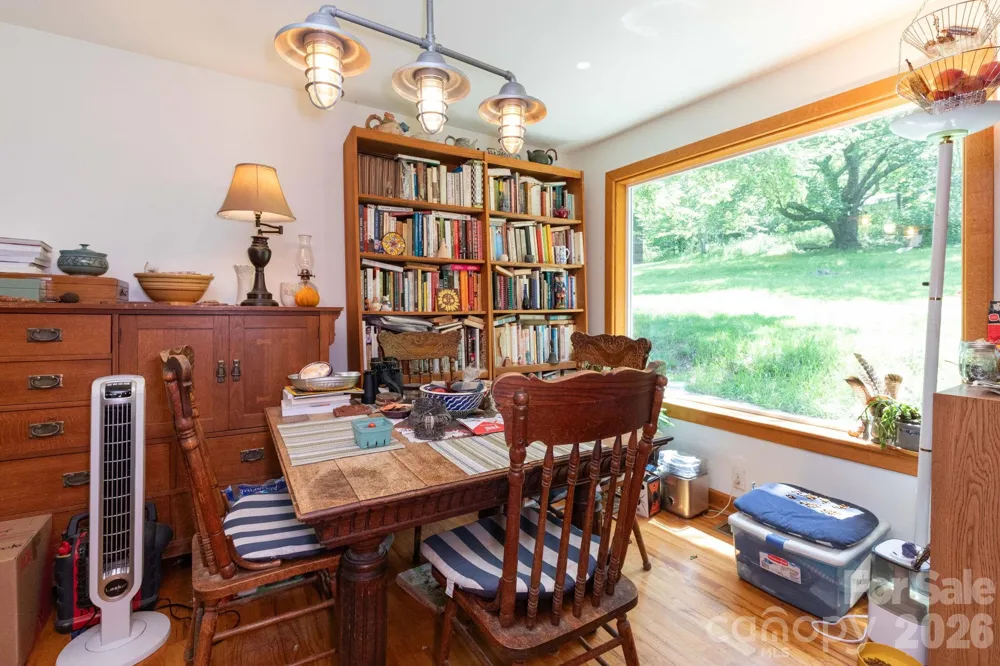 329 Fork Road Barnardsville, NC 28709