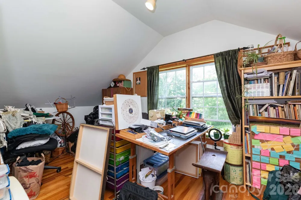 329 Fork Road Barnardsville, NC 28709