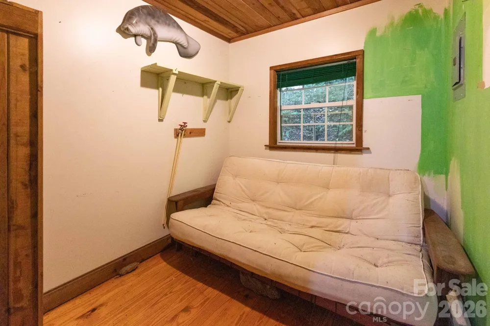 329 Fork Road Barnardsville, NC 28709