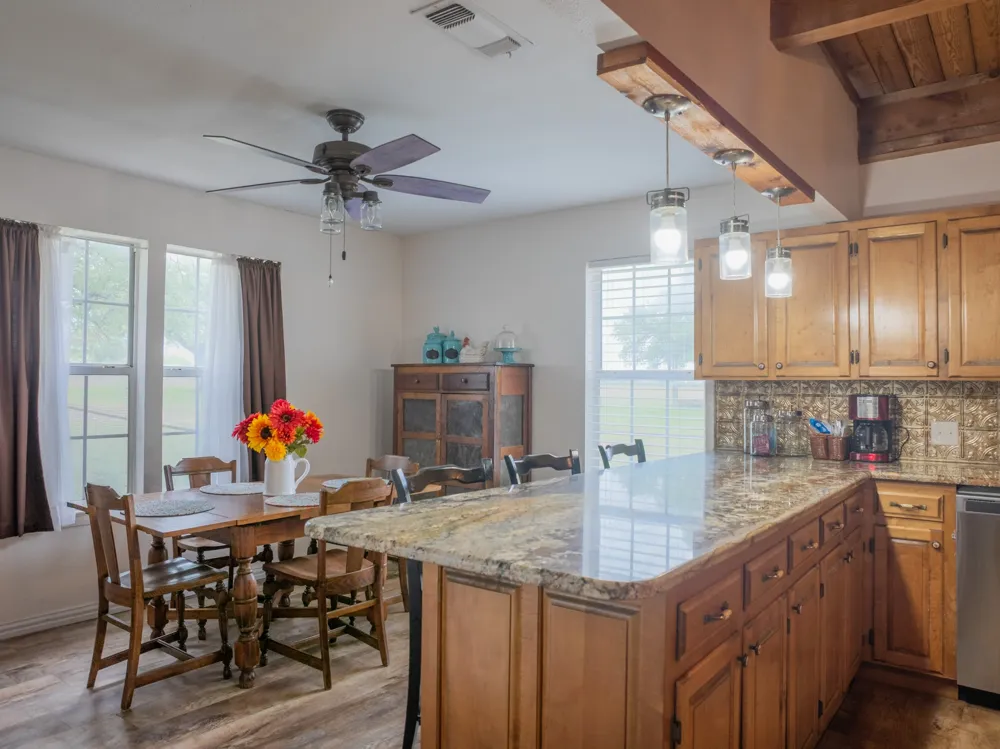 11079 Cr 266 Rochelle, TX 76872