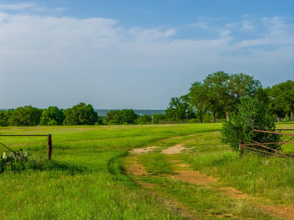 11079 Cr 266 Rochelle, TX 76872