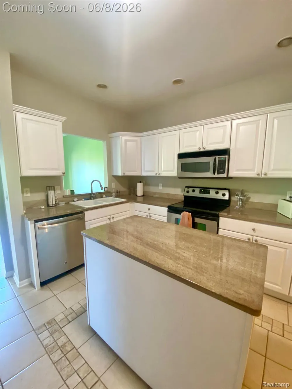 8095 Woodstone Court Grand Blanc Charter Township, MI 48439