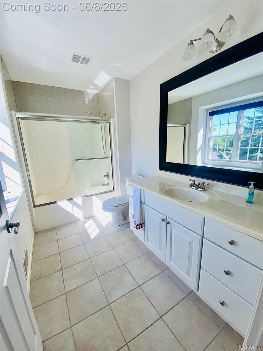 8095 Woodstone Court Grand Blanc Charter Township, MI 48439