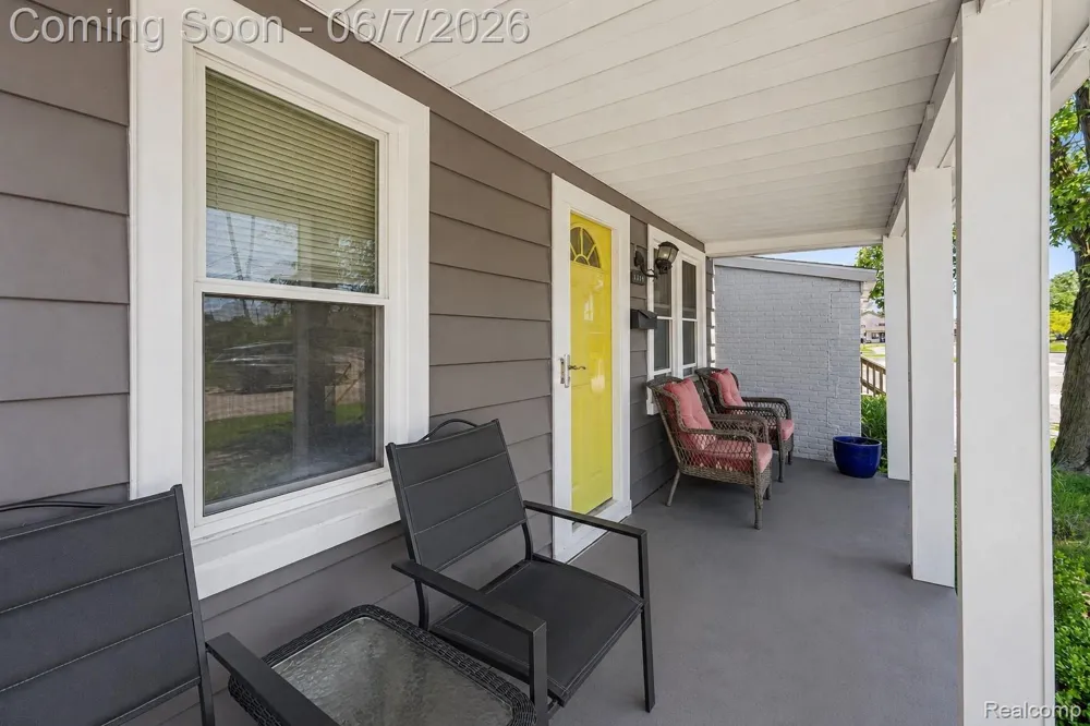 1304 Stewart Avenue Lincoln Park City, MI 48146