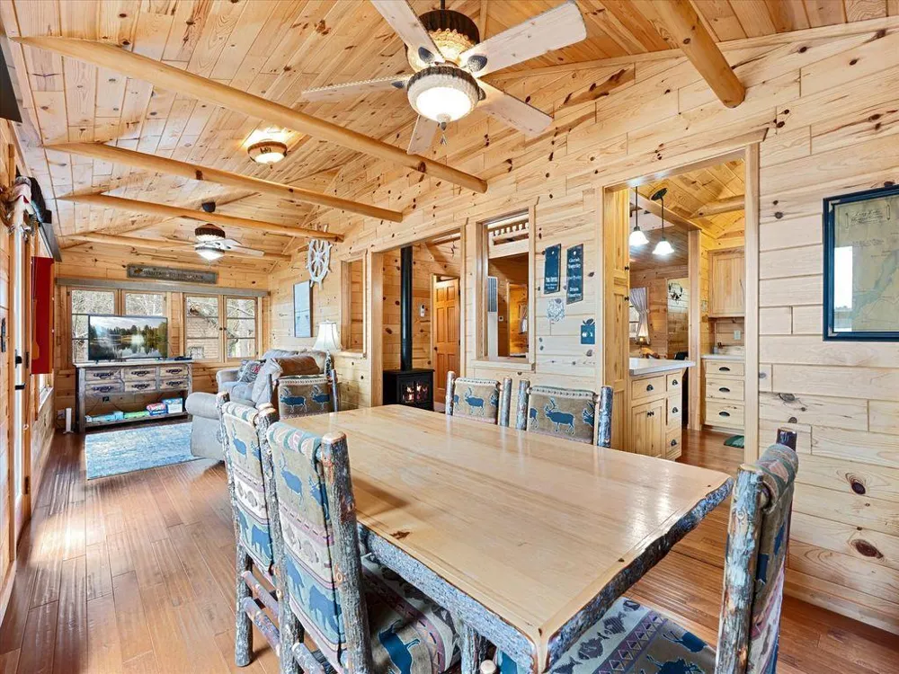 14292 Chippewa Loop Park Rapids, MN 56470