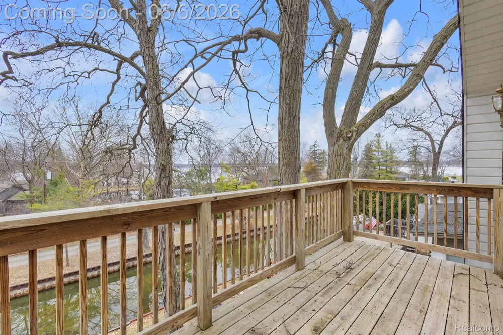 9473 Huron Street Dexter Township, MI 48169