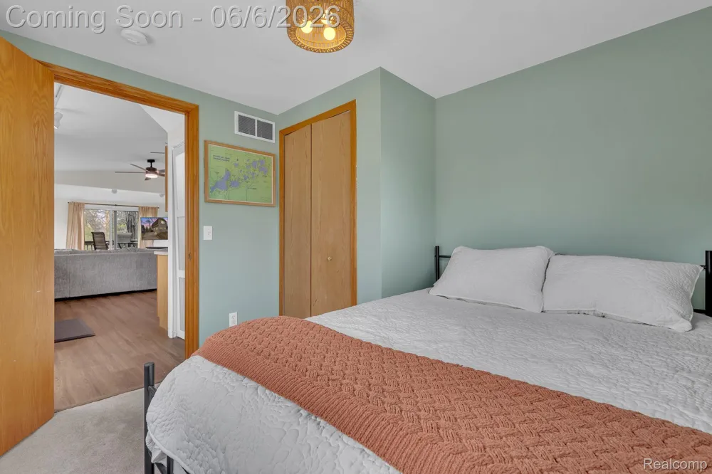 9473 Huron Street Dexter Township, MI 48169
