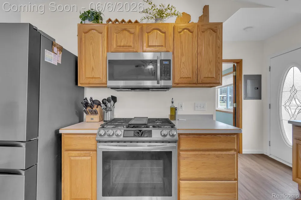 9473 Huron Street Dexter Township, MI 48169