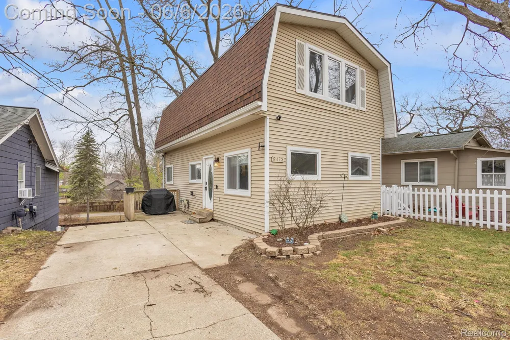 9473 Huron Street Dexter Township, MI 48169