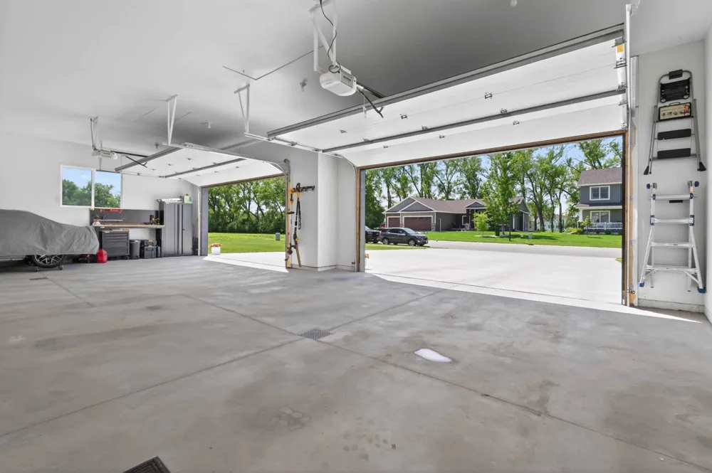 1426 SUMMERWOOD TRAIL W Dilworth, MN 56529