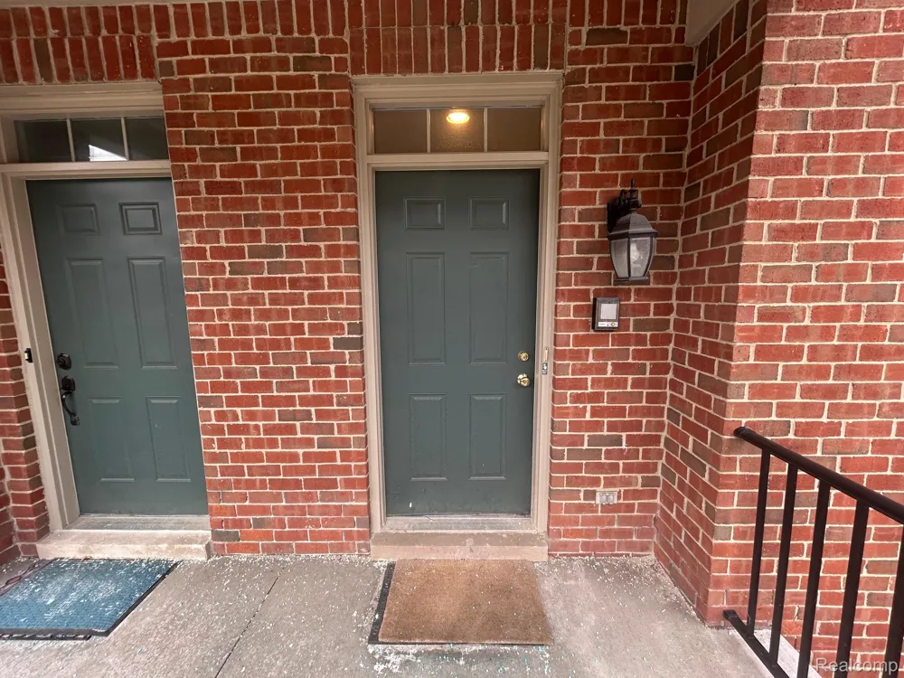39460 SPRINGWATER DRIVE Northville Township, MI 48168