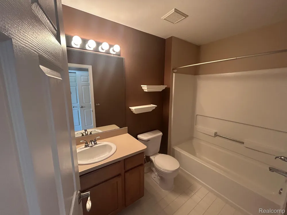 39460 SPRINGWATER DRIVE Northville Township, MI 48168