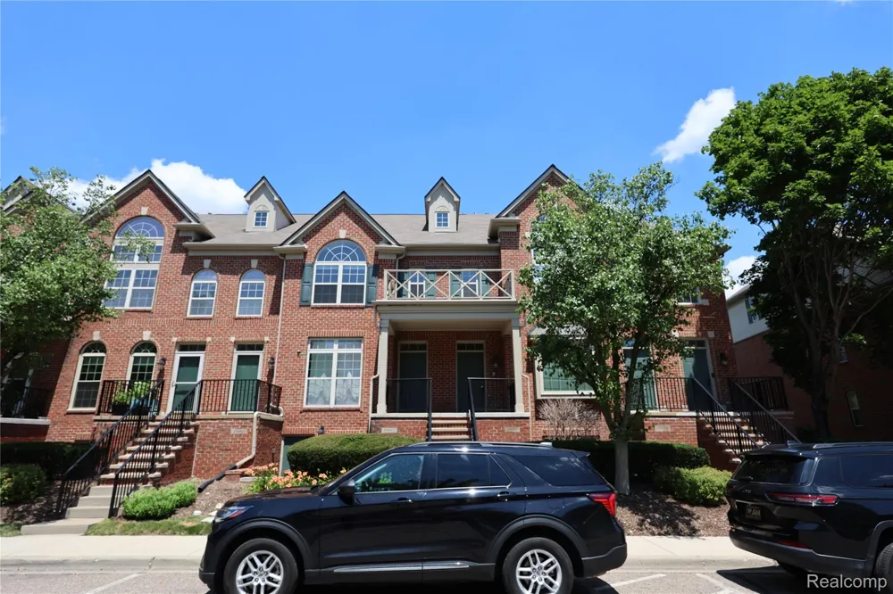 39460 SPRINGWATER DRIVE Northville Township, MI 48168