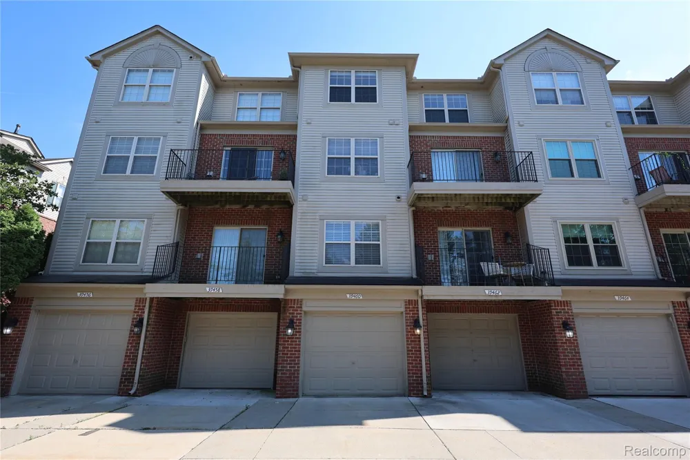 39460 SPRINGWATER DRIVE Northville Township, MI 48168