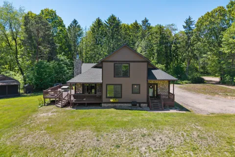 13324 Hickory Road