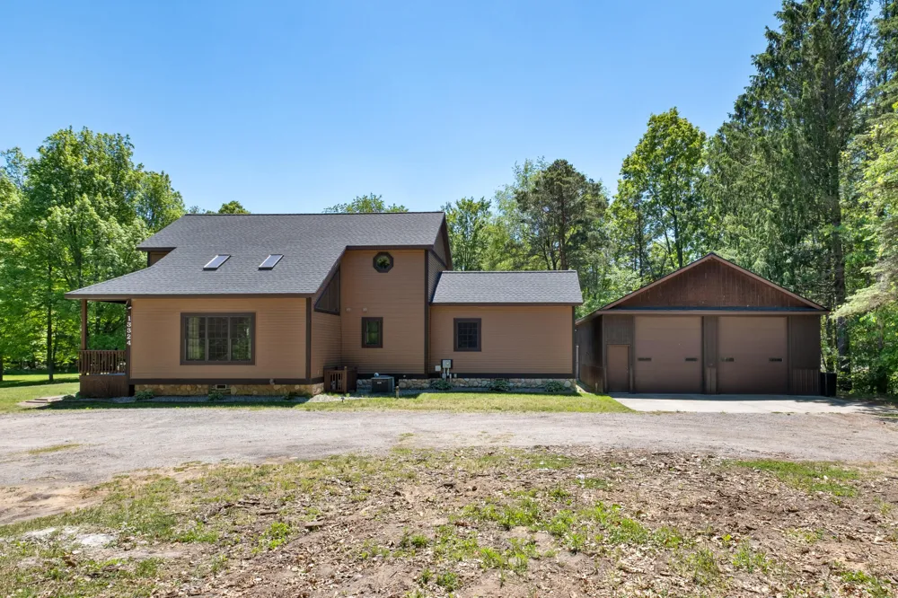 13324 Hickory Road Crockery Township, MI 49415