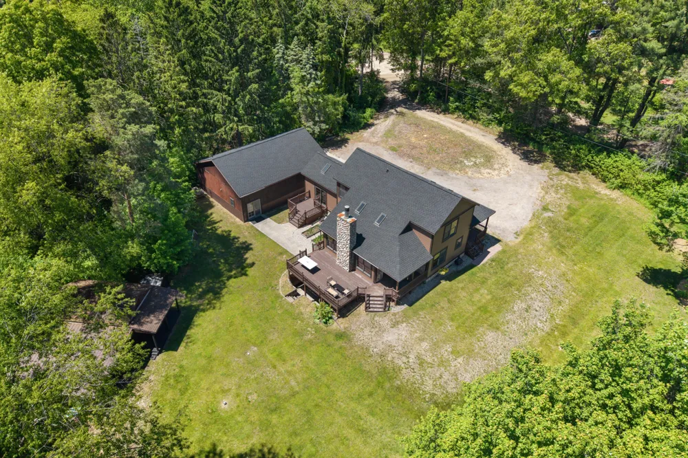 13324 Hickory Road Crockery Township, MI 49415