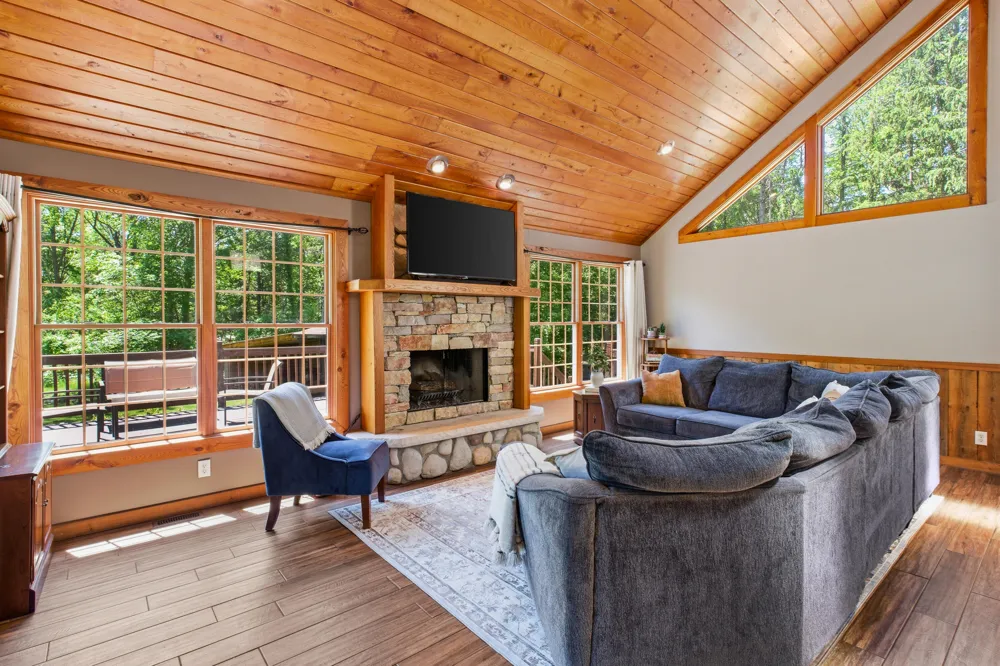 13324 Hickory Road Crockery Township, MI 49415