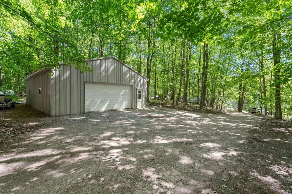5252 Six Mile Lake Road South Arm Township, MI 49729