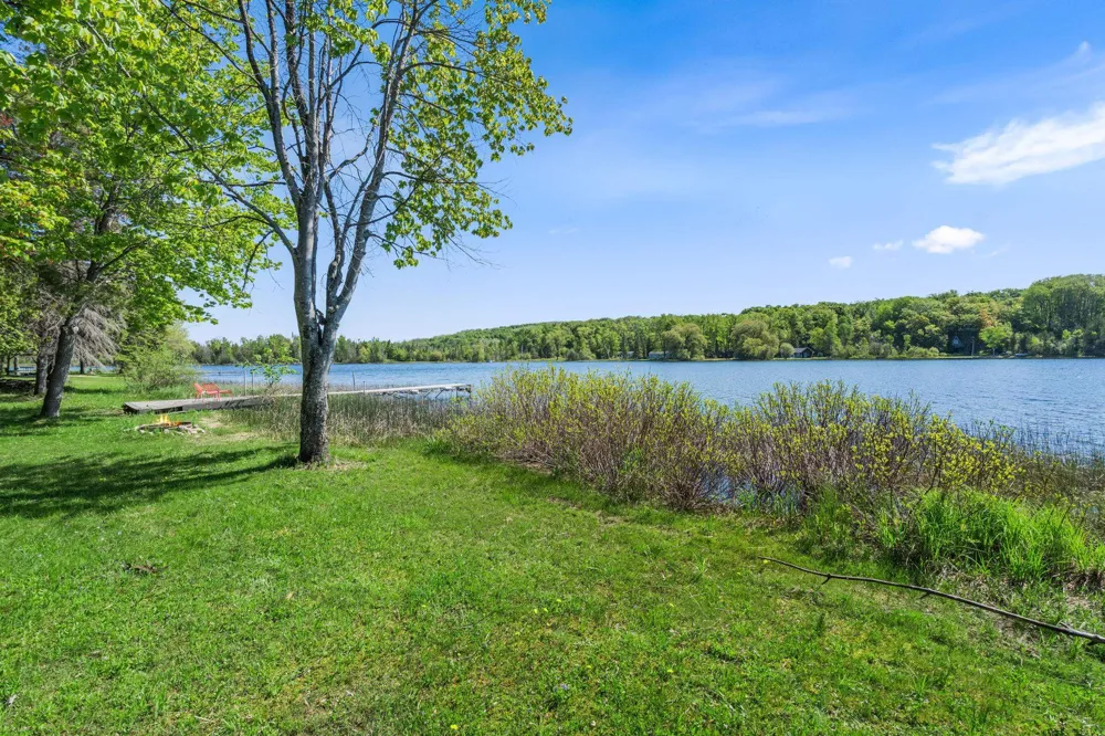 5252 Six Mile Lake Road South Arm Township, MI 49729